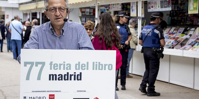 Bernardo Jaramillo Bernardo Jaramillo en la Feria del Libro de Madrid