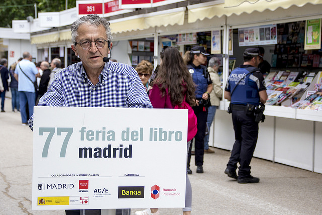 Bernardo Jaramillo en la Feria del Libro de Madrid