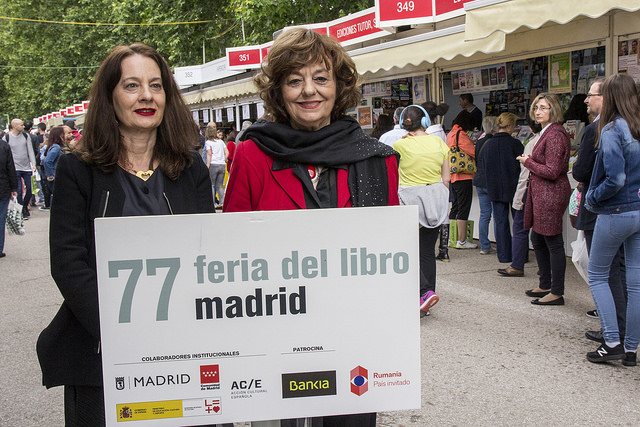 Ana Blandiana en la Feria del Libro de Madrid