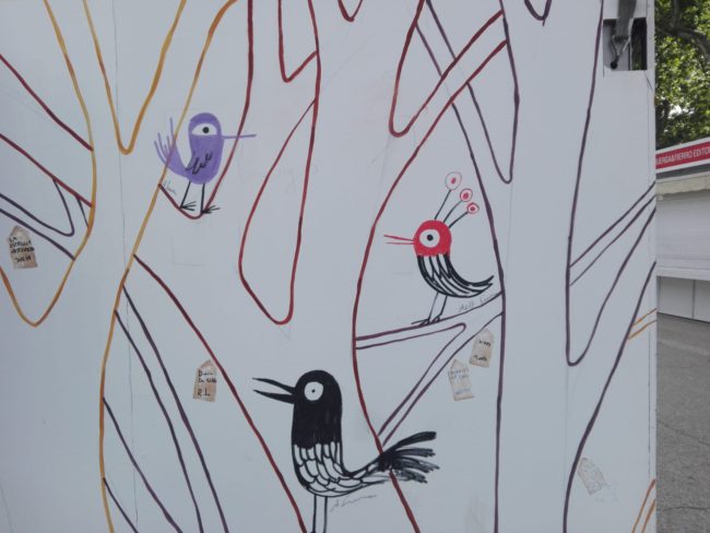 Tres pájaros en las ramas, ilustración de Adolfo Serra