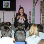 Foto encuentro con Ledicia Costas