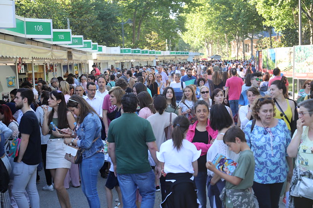 Afluencia de público Feria del Libro de Madrid 2019