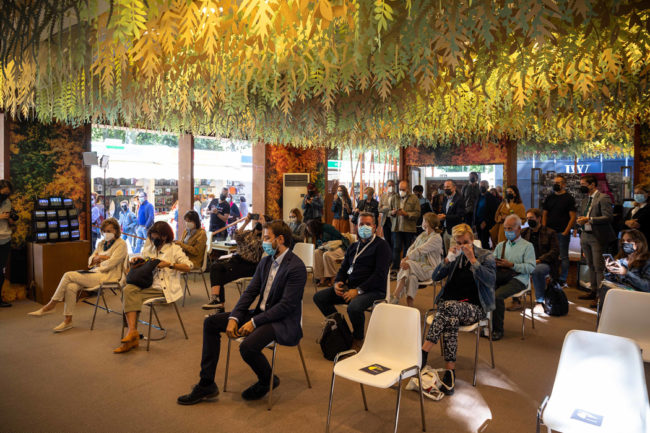 Foto del Pabellón de la Comunidad de Madrid en la Feria del Libro de Madrid 2021