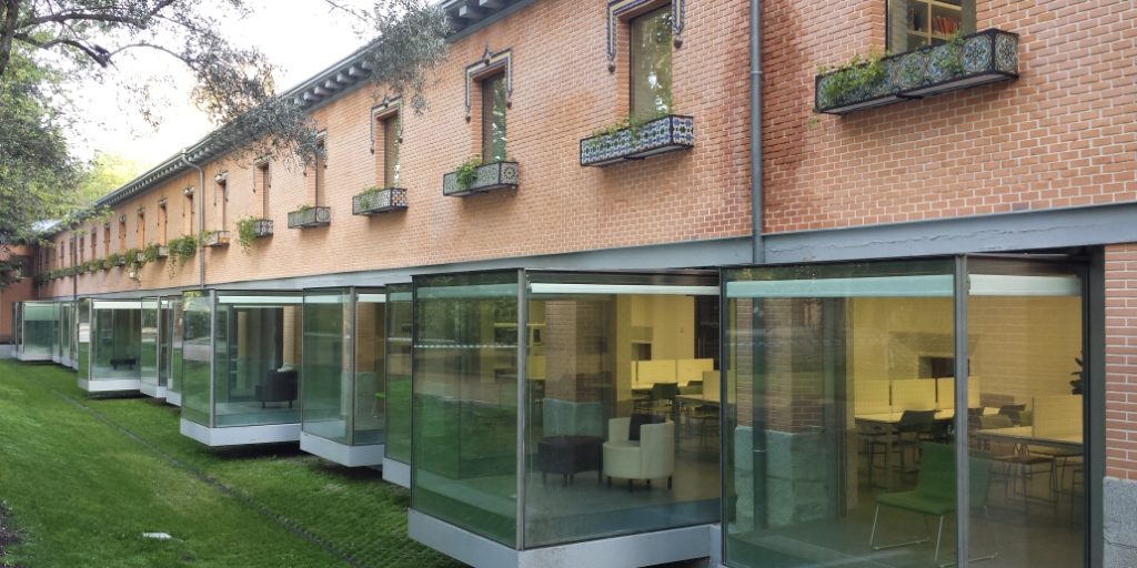 Biblioteca Municipal Eugenio Trías