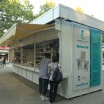 Caseta de la Unión de Editoriales Universitarias Españolas