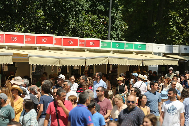 Sábado en la Feria del Libro de Madrid 2022