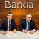 Firma de patrocinio en sede de Bankia